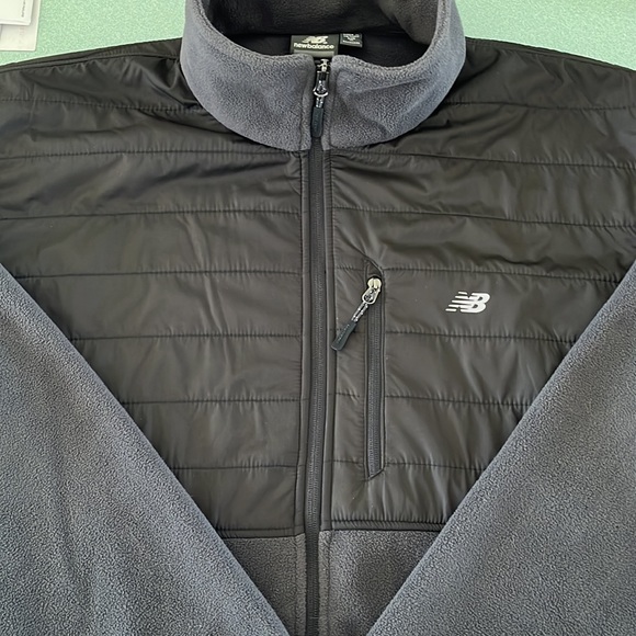 New Balance Mans Jacket Size XL Color Black/Gray - Picture 1 of 6